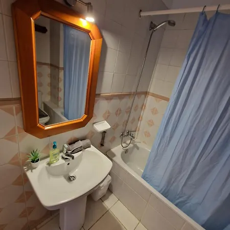 شقة Beachfront No 1 With Heated Pool, Close To Sea And Beach, Balcony, Wifi بلايا ذي لاس أميريكاس